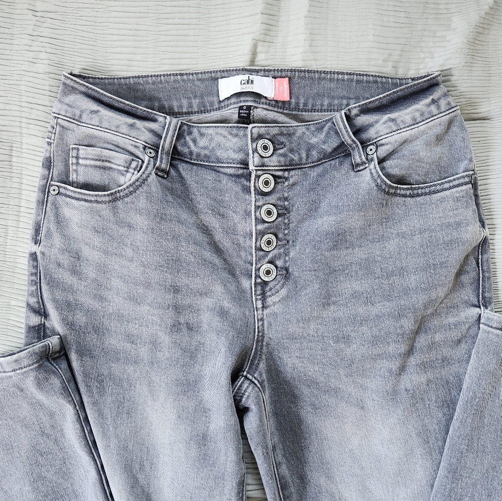 CAbi Gray Straight Leg Jeans Classic Style Sz 6